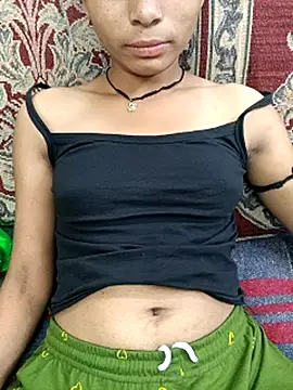 Snapshot of Kamini_rani chatting on April 2026 05:08:01 AM Kamini rani online show from April 2026 05:08:01 AM