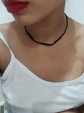 Snapshot of Kamini_rani chatting on May 2026 11:13:01 PM Kamini rani online show from May 2026 11:13:01 PM