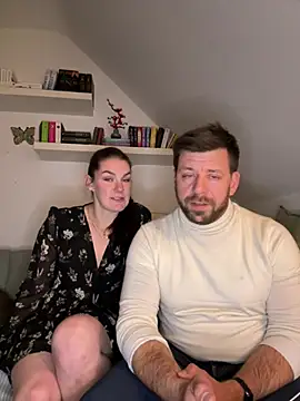 Snapshot of Hasi_und_Baerchen chatting on May 2026 06:38:01 PM Hasi und Baerchen online show from May 2026 06:38:01 PM