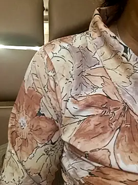 Sivani jha online show from April 2026 06:10:01 PM