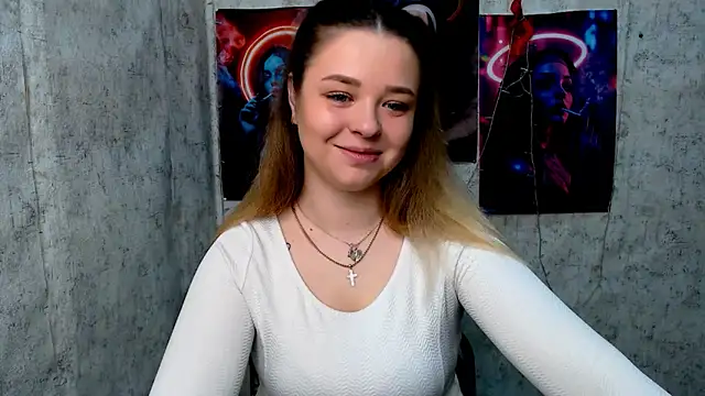 Snapshot of NicoleAura chatting on April 2026 06:38:02 AM NicoleAura online show from April 2026 06:38:02 AM