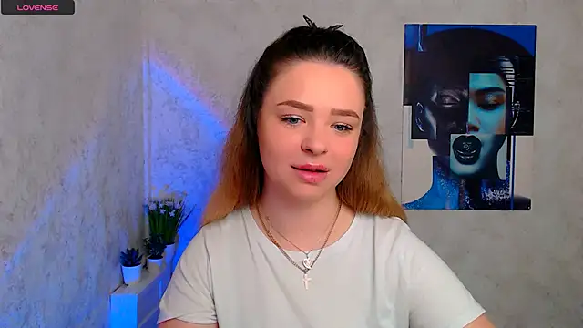 Snapshot of NicoleAura chatting on May 2026 07:48:01 AM NicoleAura online show from May 2026 07:48:01 AM