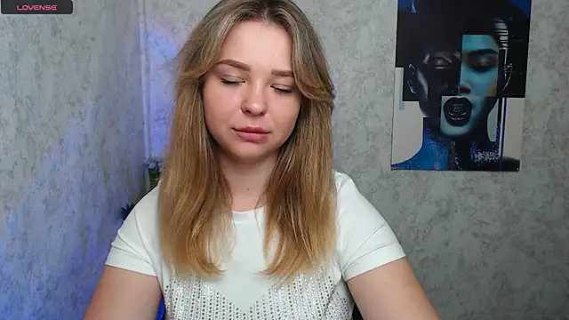 Snapshot of NicoleAura chatting on May 2026 08:22:01 AM NicoleAura online show from May 2026 08:22:01 AM