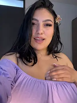 Snapshot of Gala_Goddess chatting on May 2026 01:17:02 PM Gala Goddess online show from May 2026 01:17:02 PM