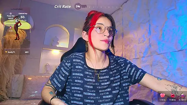 Snapshot of Moon_Red_r chatting on May 2026 12:41:02 AM Moon Red r online show from May 2026 12:41:02 AM