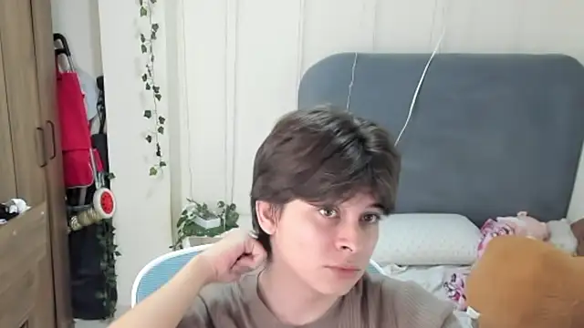Felixzyn online show from June 2026 06:54:02 PM
