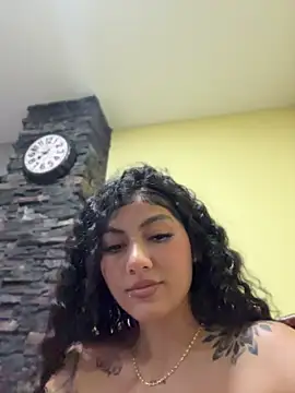 Snapshot of brizzmotion chatting on April 2026 08:57:02 PM brizzmotion online show from April 2026 08:57:02 PM