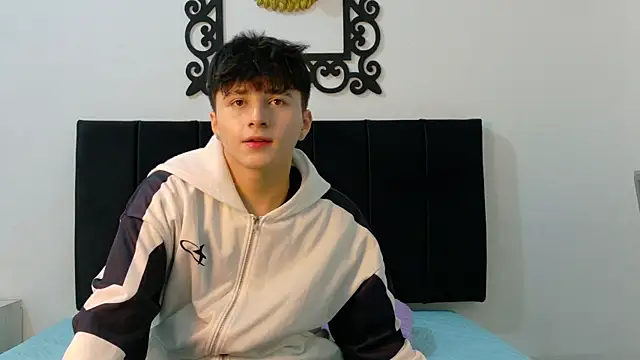 LunayDream online show from June 2026 11:36:01 AM