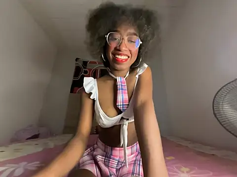 VenusNight  online show from July 2026 12:04:01 AM