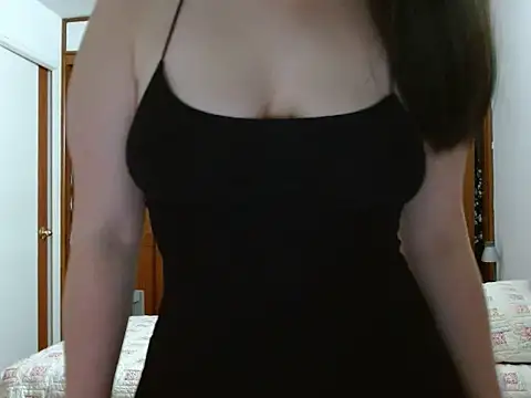 Kristal m online show from April 2026 04:15:02 AM