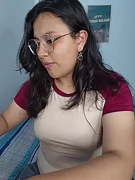 Snapshot of _Juno chatting on July 2026 07:39:01 PM Juno online show from July 2026 07:39:01 PM