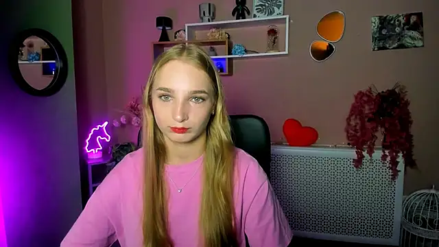 Snapshot of ollivia_dream chatting on May 2026 05:57:02 AM ollivia dream online show from May 2026 05:57:02 AM