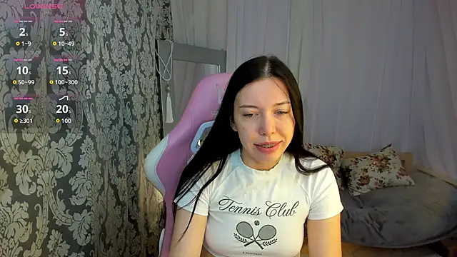 Snapshot of Sandra_Ross chatting on April 2026 05:22:01 AM Sandra Ross online show from April 2026 05:22:01 AM