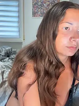 AmeliaStarOfficial online show from July 2026 05:02:01 PM