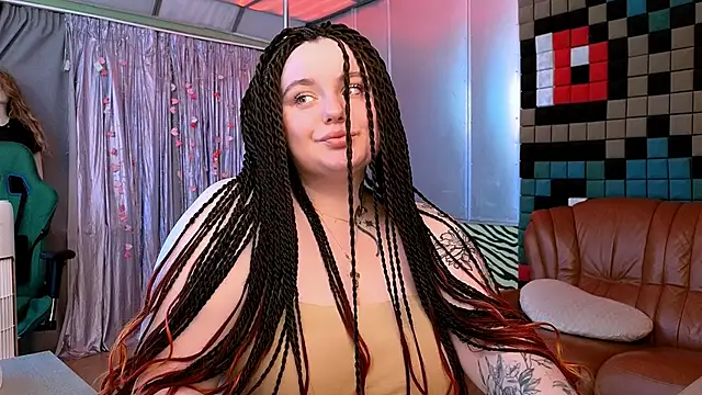 Snapshot of CatherineClaire chatting on June 2026 04:35:01 PM CatherineClaire online show from June 2026 04:35:01 PM