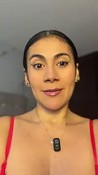 Snapshot of Laia_Hills chatting on May 2026 01:50:01 PM Laia Hills online show from May 2026 01:50:01 PM