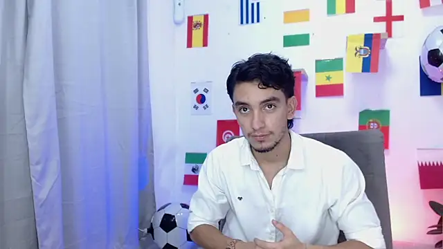 Snapshot of dante_18cm_ chatting on June 2026 02:47:01 AM dante 18cm online show from June 2026 02:47:01 AM