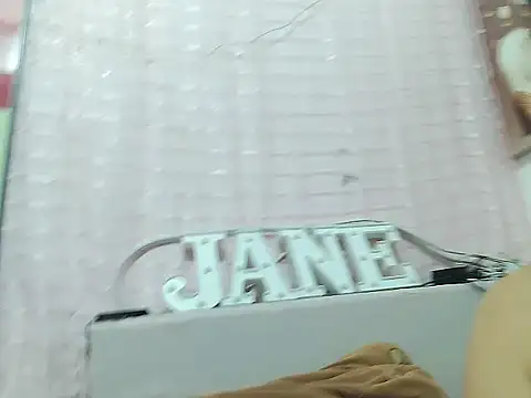 squirtlove1 online show from June 2026 02:33:01 PM