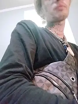CamsWRLD online show from June 2026 07:08:01 PM