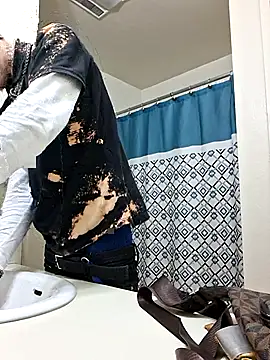 CamsWRLD online show from July 2026 07:39:01 PM