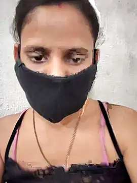 Snapshot of Cutie_Neetu chatting on May 2026 07:29:01 PM Cutie Neetu online show from May 2026 07:29:01 PM
