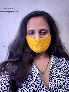 Snapshot of Cutie_Neetu chatting on May 2026 05:40:01 PM Cutie Neetu online show from May 2026 05:40:01 PM