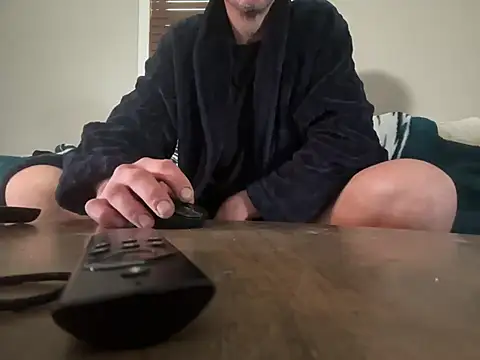 studlyhardwoodd online show from April 2026 02:26:01 PM