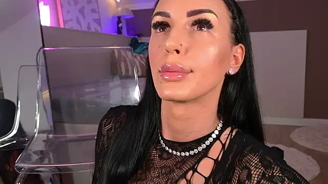 hayleybabe44 online show from April 2026 08:22:01 PM