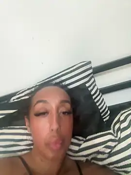 peekabooty-x online show from April 2026 05:47:01 PM