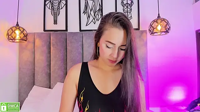 Snapshot of Vanne_Queen_ chatting on June 2026 11:31:01 AM Vanne Queen online show from June 2026 11:31:01 AM