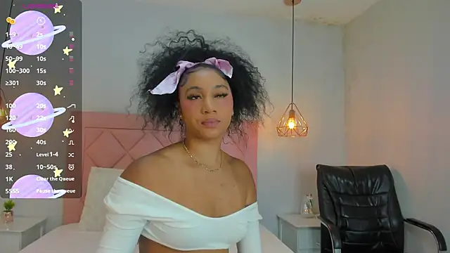 Snapshot of ashley__walker chatting on July 2026 03:53:01 AM ashley walker online show from July 2026 03:53:01 AM