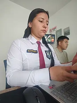 Queen linda1 online show from July 2026 01:02:01 PM