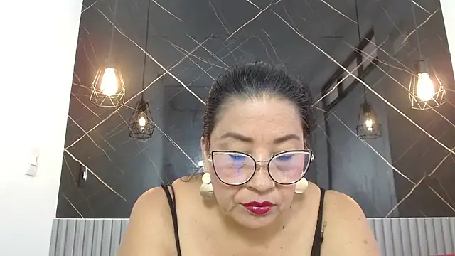 BarbaraGraf online show from May 2026 12:45:02 PM