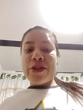 Snapshot of Nicol_Alvarez1 chatting on April 2026 04:21:01 AM Nicol Alvarez1 online show from April 2026 04:21:01 AM