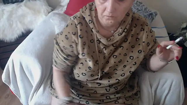 Divineblond online show from March 2025 08:48:01 AM