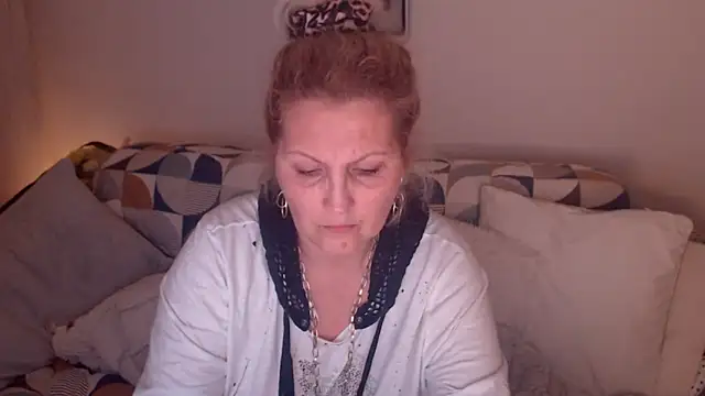 Divineblond online show from March 2026 09:54:02 PM