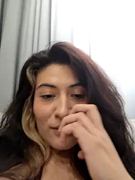 Snapshot of AshleyyHall chatting on July 2026 01:21:02 AM AshleyyHall online show from July 2026 01:21:02 AM