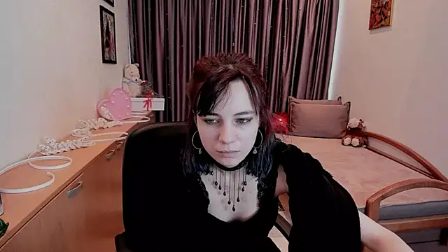 Snapshot of MiniLysii chatting on April 2026 07:00:01 AM MiniLysii online show from April 2026 07:00:01 AM