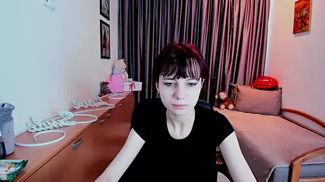Snapshot of MiniLysii chatting on May 2026 05:48:01 AM MiniLysii online show from May 2026 05:48:01 AM