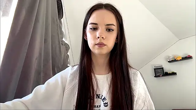 JoellaGrode online show from May 2026 03:30:02 PM