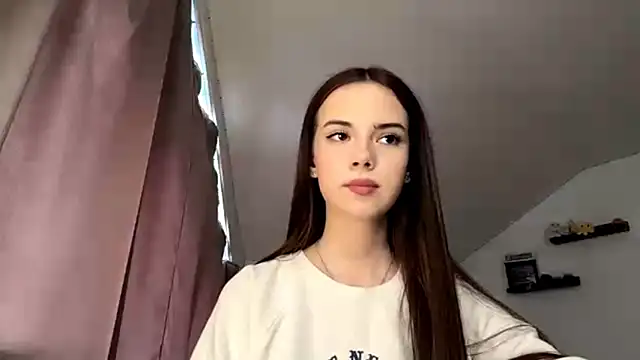 JoellaGrode online show from June 2026 04:42:02 PM