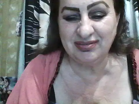 Snapshot of LoaqLovew chatting on June 2026 07:36:01 AM LoaqLovew online show from June 2026 07:36:01 AM