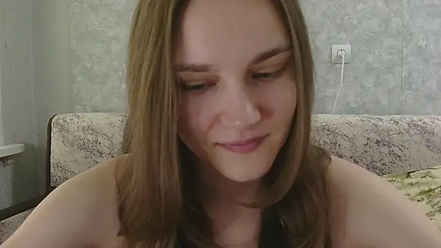 DolcezzaCream online show from June 2026 12:50:01 PM