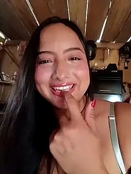 Snapshot of Soffia-zapata chatting on May 2026 04:58:02 PM Soffia-zapata online show from May 2026 04:58:02 PM
