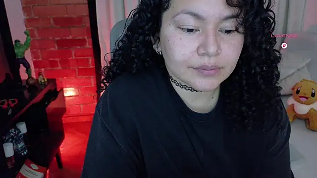 Snapshot of MissBronte chatting on June 2026 11:33:02 PM MissBronte online show from June 2026 11:33:02 PM