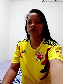 Snapshot of Stefany_03_ chatting on June 2026 11:33:02 PM Stefany 03 online show from June 2026 11:33:02 PM