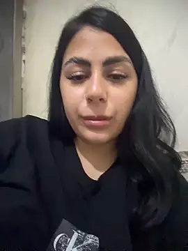 Snapshot of LilyLovell chatting on June 2026 09:42:02 PM LilyLovell online show from June 2026 09:42:02 PM