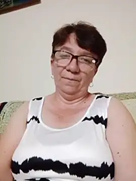 Snapshot of KetQueen101 chatting on July 2026 08:15:02 PM KetQueen101 online show from July 2026 08:15:02 PM