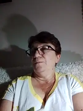 Snapshot of KetQueen101 chatting on July 2026 09:24:01 PM KetQueen101 online show from July 2026 09:24:01 PM