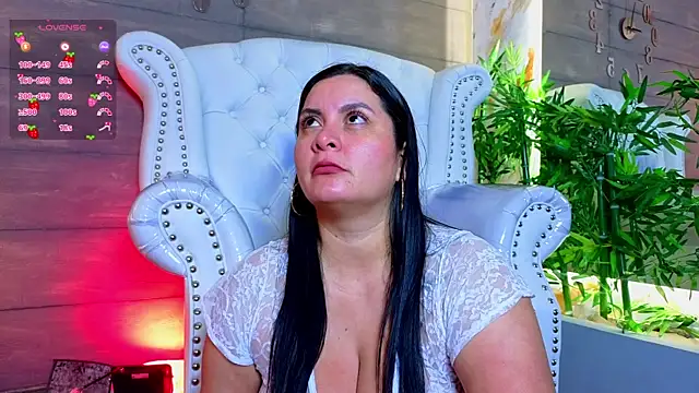 Snapshot of RachelCarlton chatting on May 2026 11:38:01 AM RachelCarlton online show from May 2026 11:38:01 AM